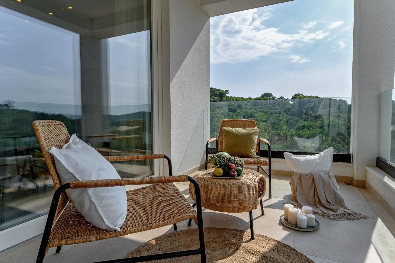 Luxury Villa Del Sogno With Pool, Jacuzzi, Parking Okrug Gornji Exterior photo